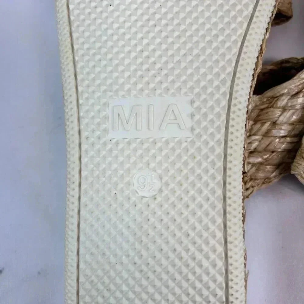 MIA Cami Size 9.5 Sandal Raffia Natural Neutral Platform Double Band
